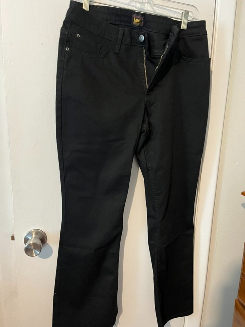 NWT LEE BLACK BOOTCUT MID RISE JEANS SZ 12Short